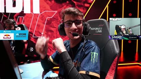 4vs1 mais insano|Jogador brasileiro vence 1v4 insano com quatro one taps.